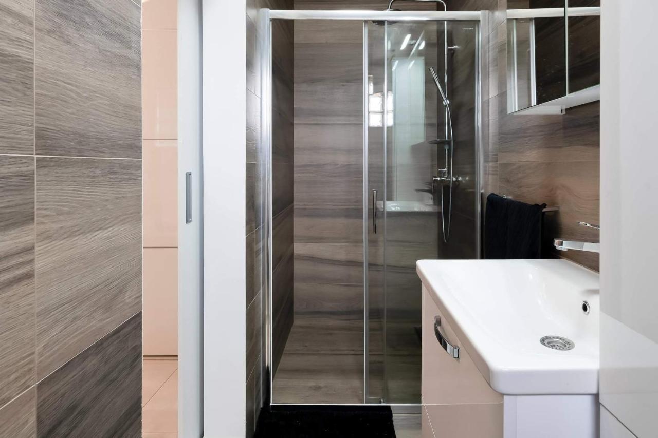 Apartment White Pearl Razanac Ngoại thất bức ảnh
