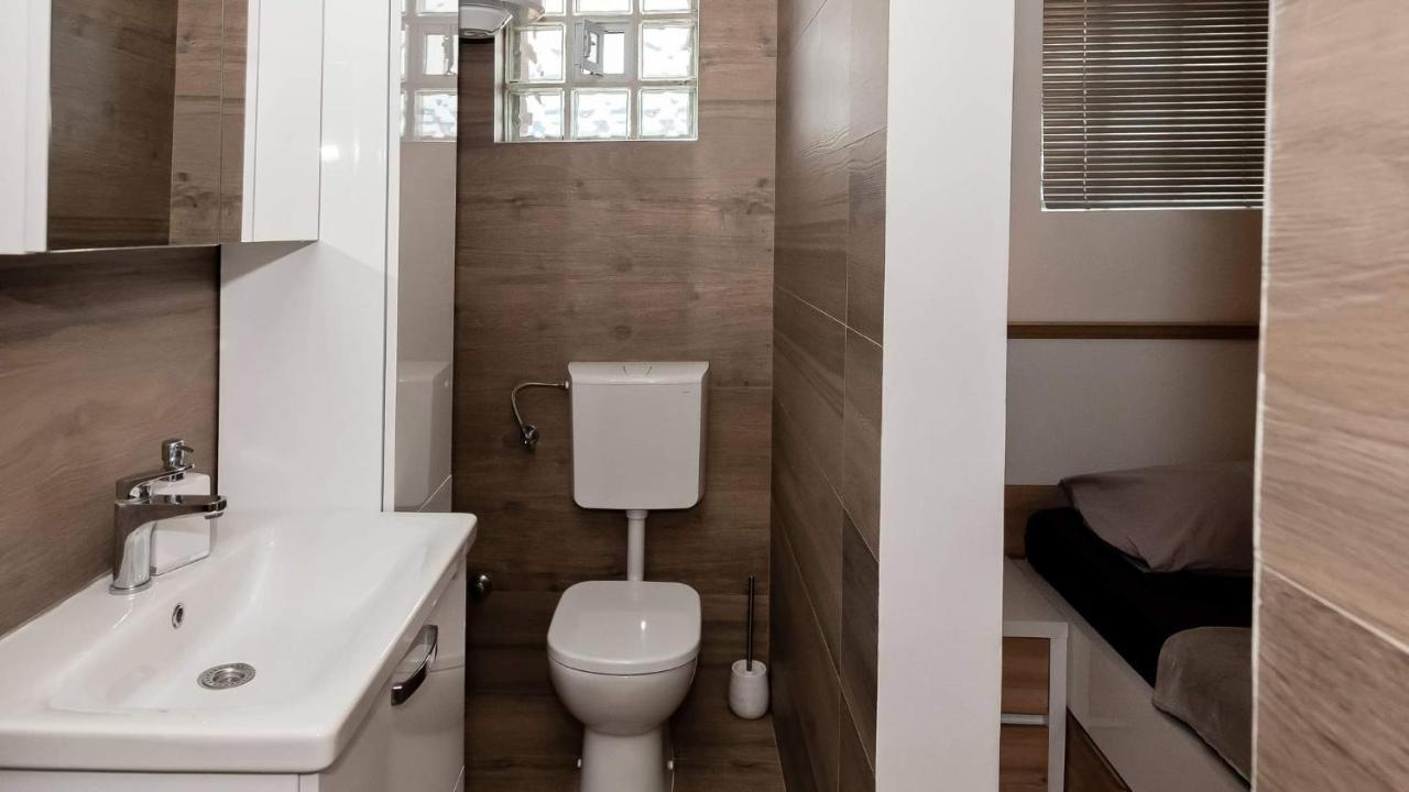 Apartment White Pearl Razanac Ngoại thất bức ảnh
