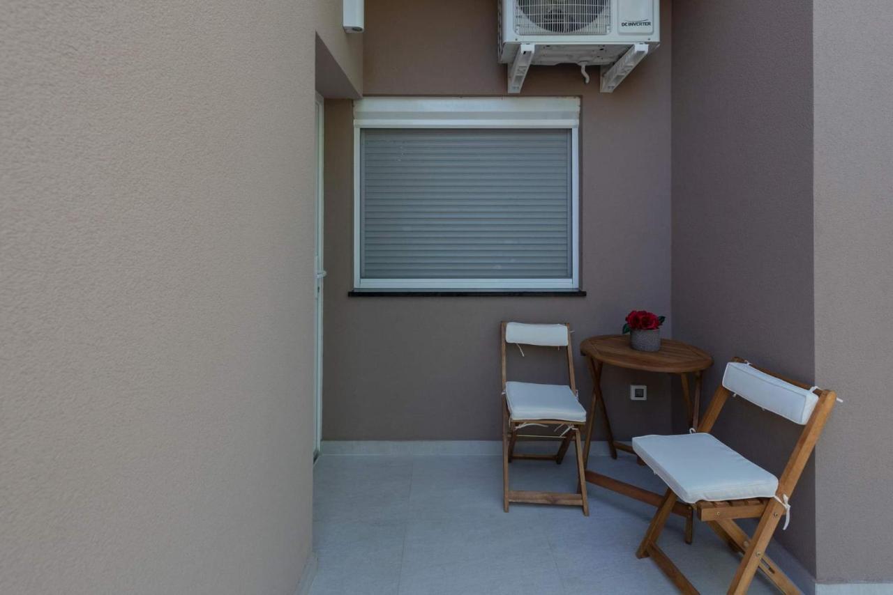 Apartment White Pearl Razanac Ngoại thất bức ảnh